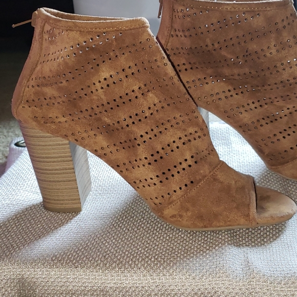 New York & Company Brown Peep Toe Booties with Block Heel - Picture 2 of 6